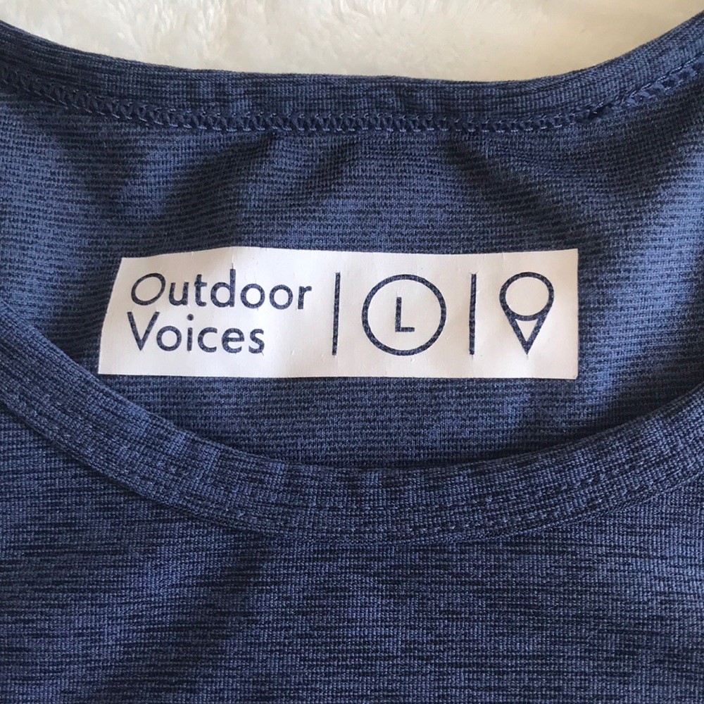 Outdoor Voices Athena Crop Top - Picture 2 of 3